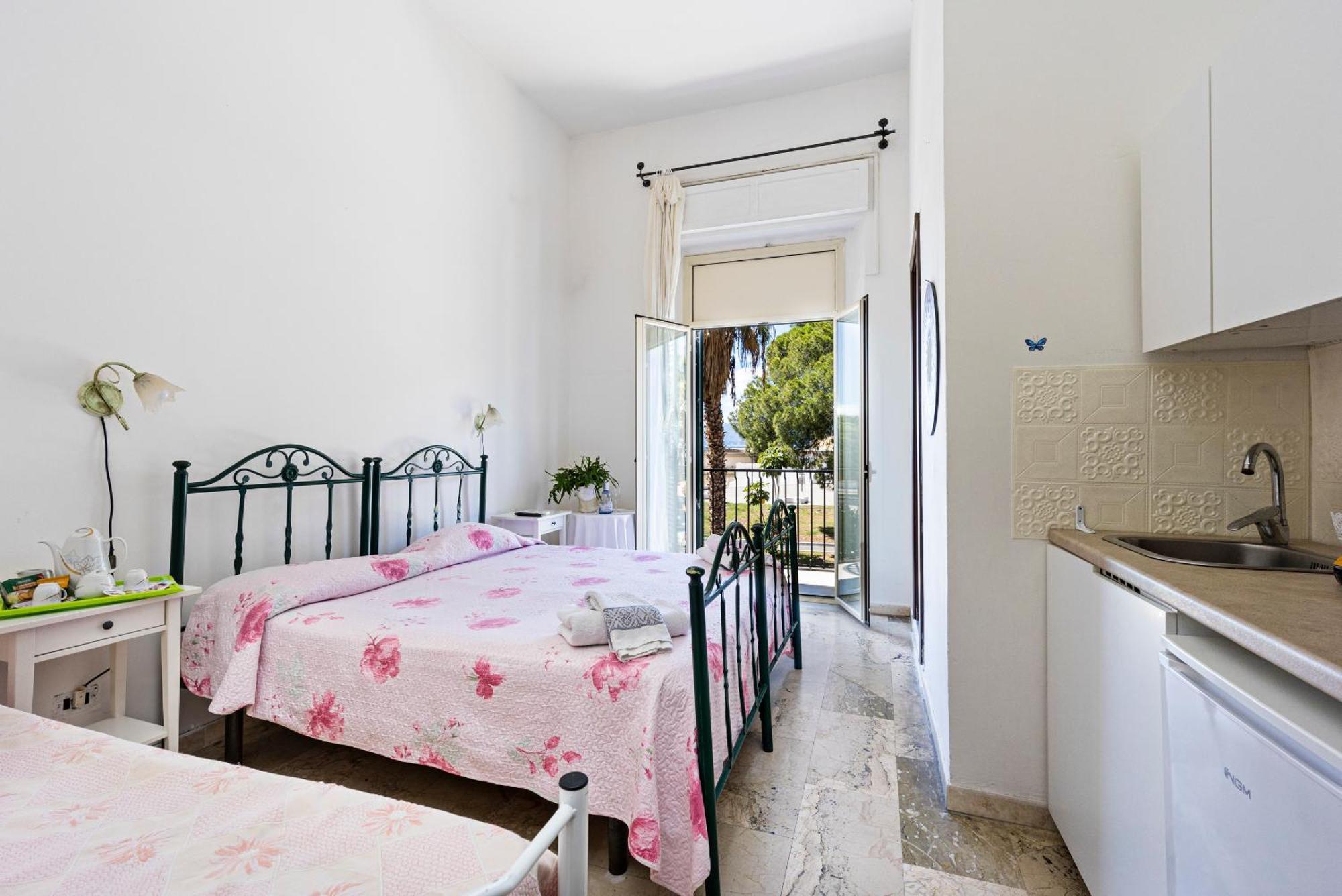 Noel Dal 1976 Bed & Breakfast Reggio Calabria Exterior photo